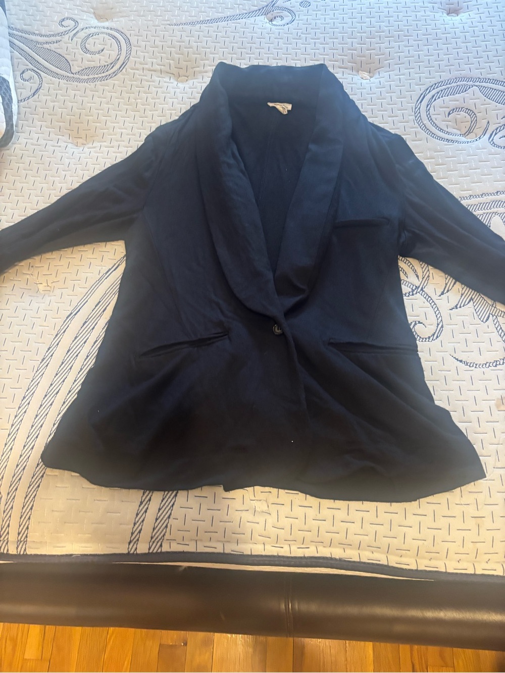 Soft Joie Black Shawl-Collar Single-Button Blazer